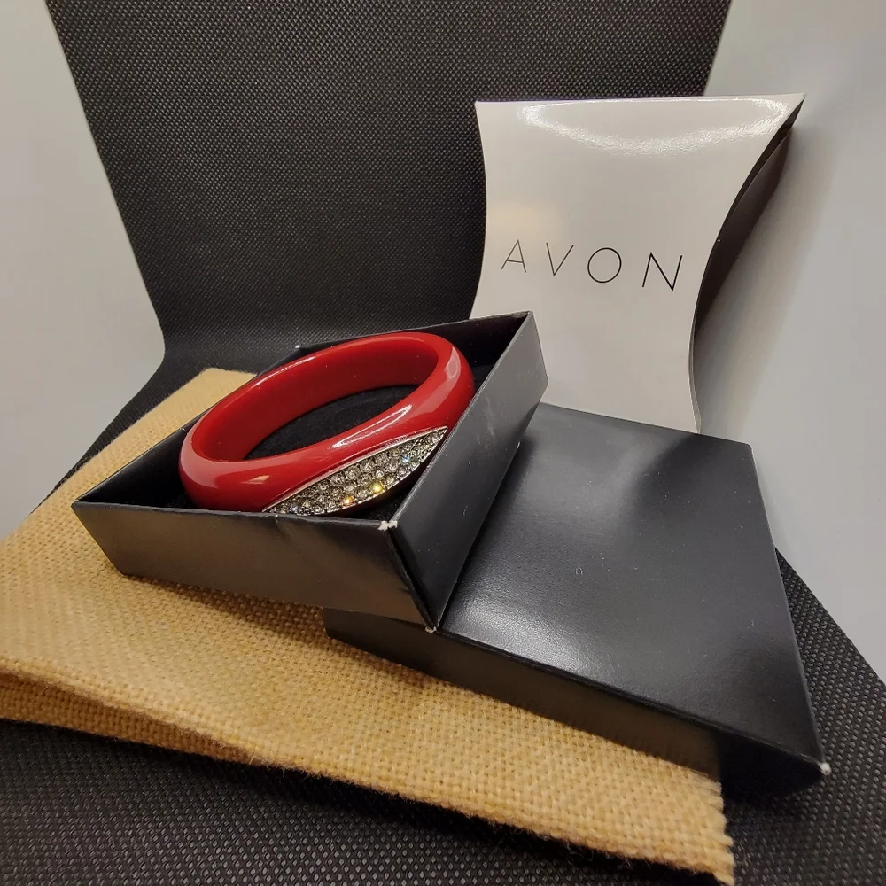 Red Lucite Pave Accent Bangle Bracelet Rouge Red Bracelet Accent Diamond Pave